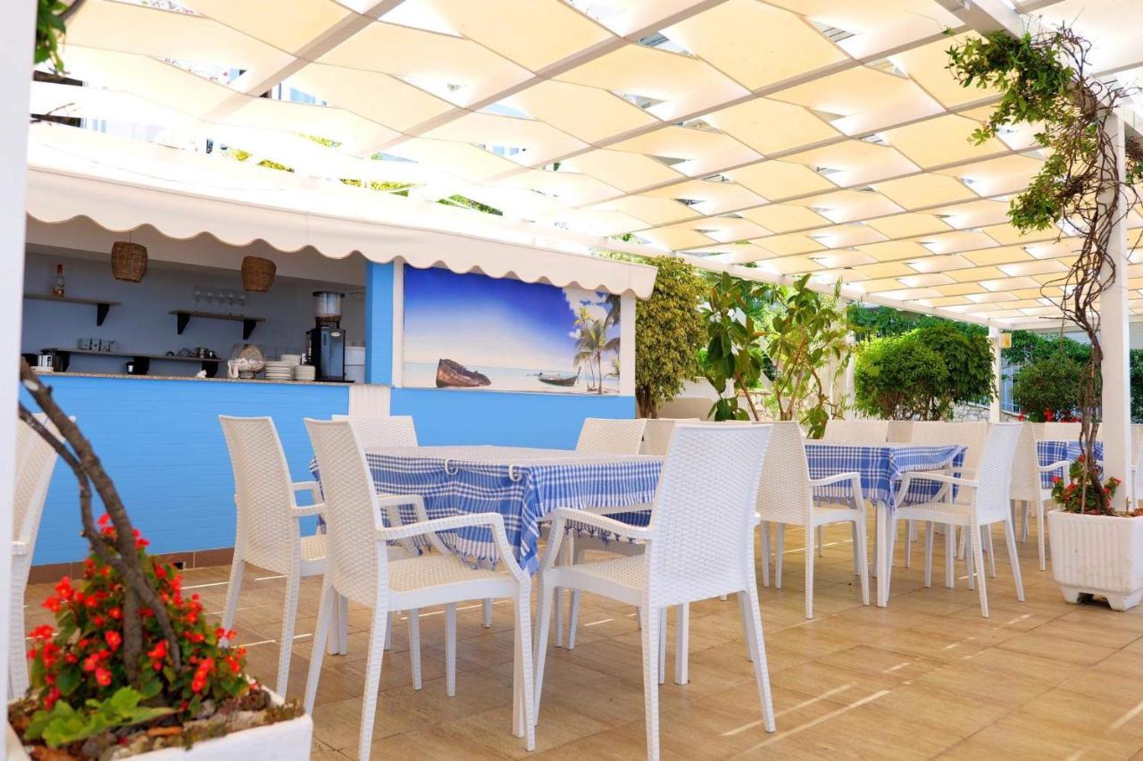 Hotel Erdano Sarandë Exterior foto