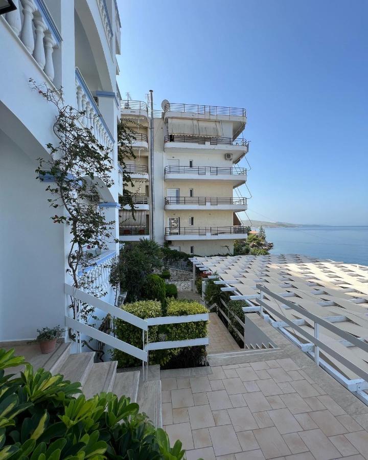 Hotel Erdano Sarandë Exterior foto
