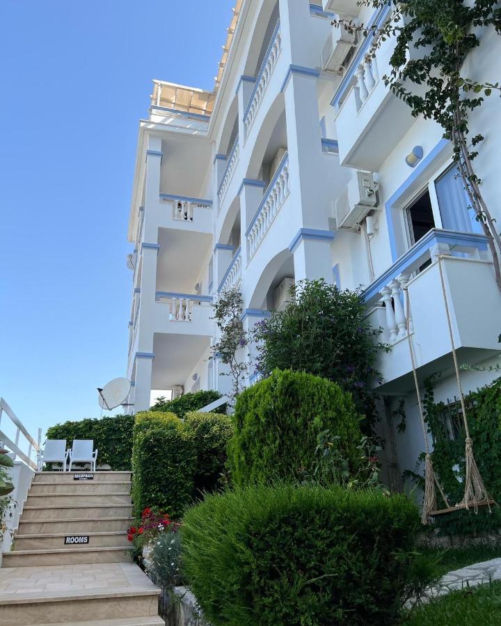 Hotel Erdano Sarandë Exterior foto