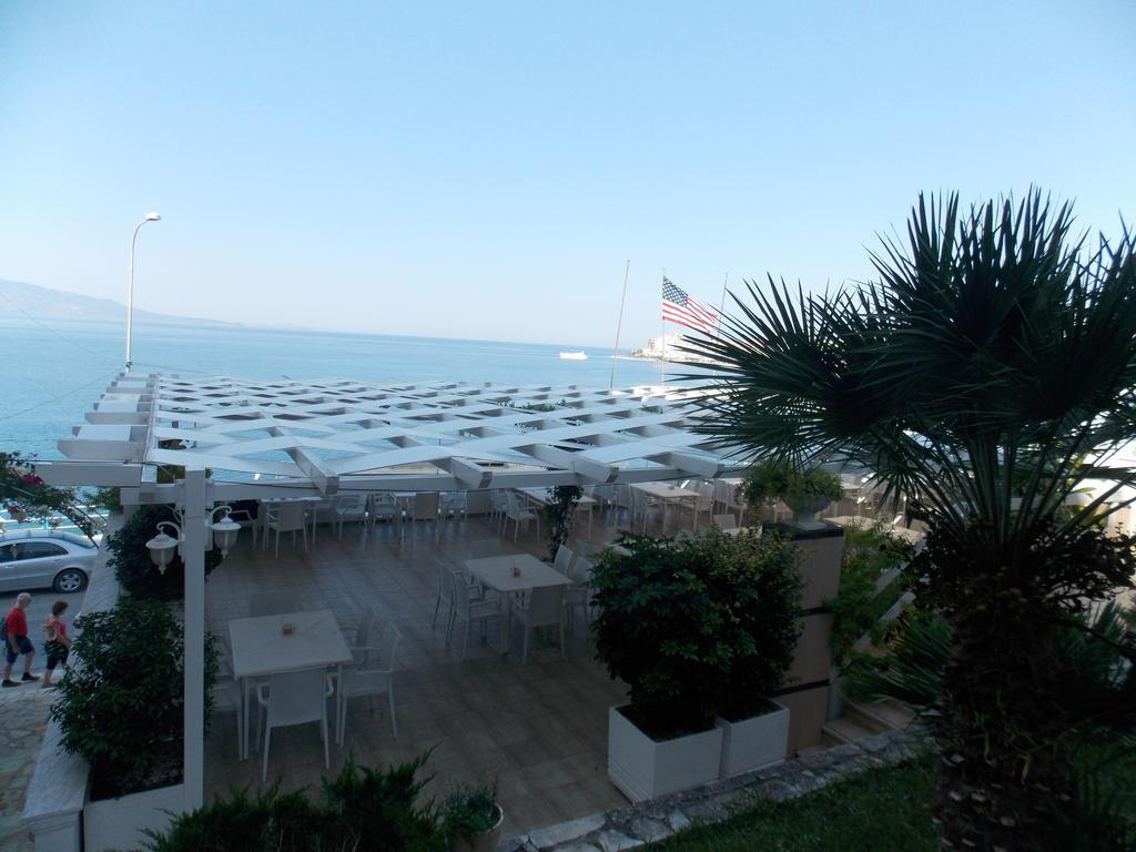 Hotel Erdano Sarandë Exterior foto