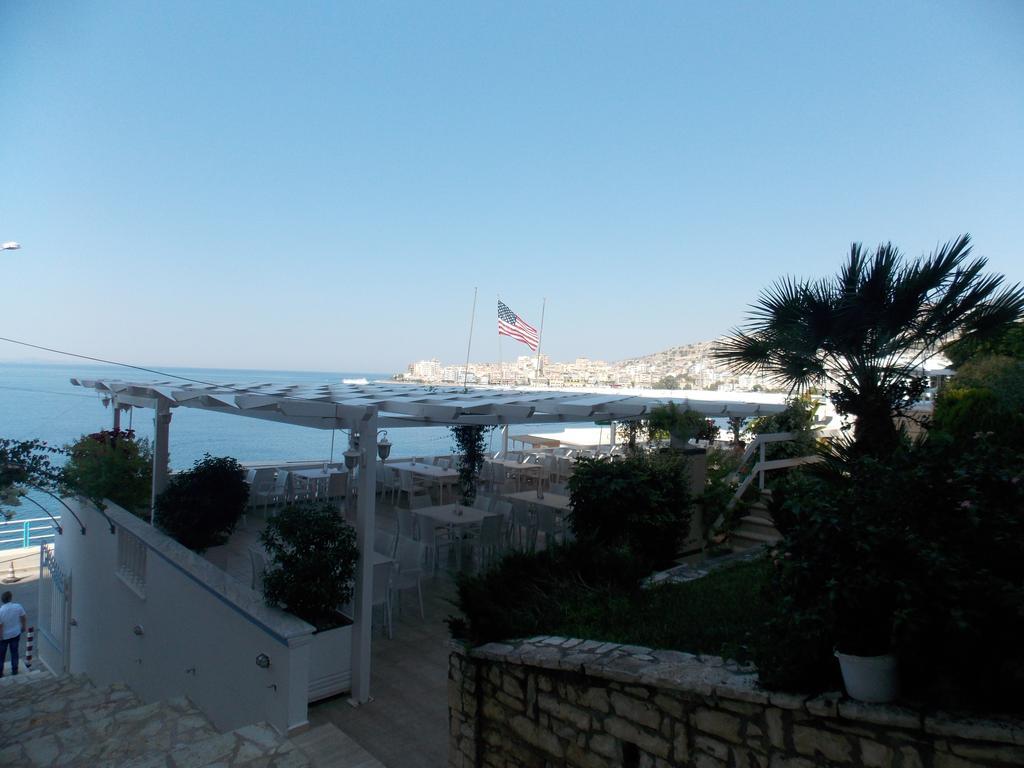 Hotel Erdano Sarandë Exterior foto